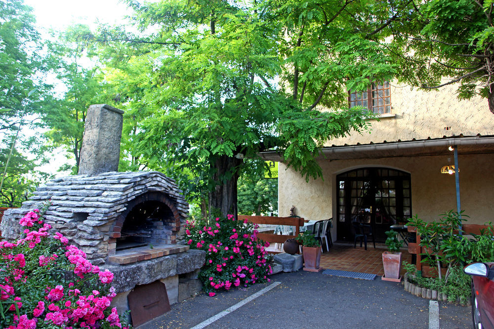 Auberge Lou Caleou Vaison-la-Romaine Exterior foto